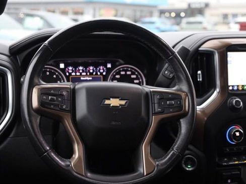 Used 2020 Chevrolet Silverado 1500 High Country image 27