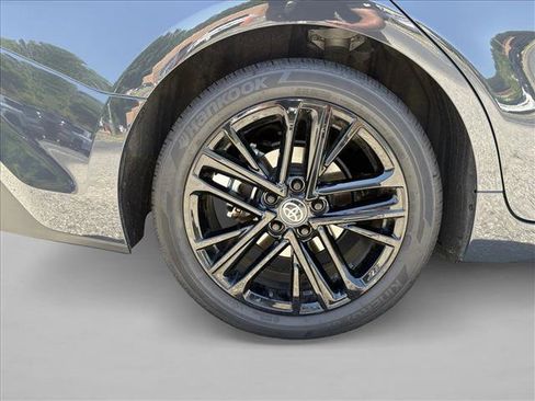 Certified 2026 Toyota Camry SE FWD image 25