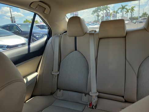 Used 2024 Toyota Camry LE w/ Convenience Package FWD image 20