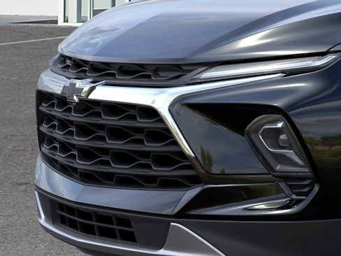 New 2026 Chevrolet Blazer LT AWD/4WD image 13