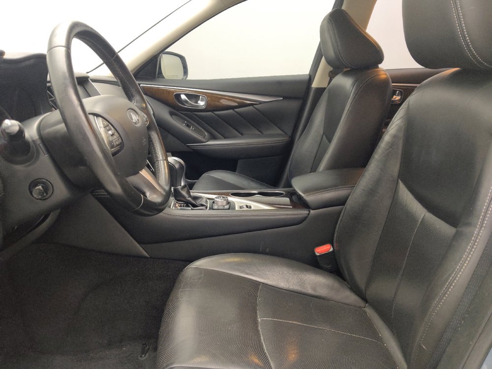 Used 2015 INFINITI Q50 Premium w/ Deluxe Touring Package RWD image 17
