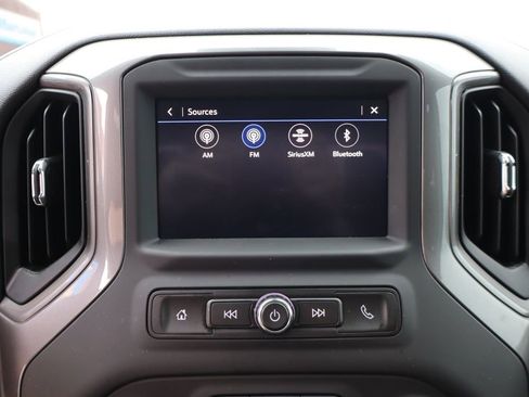 Used 2024 Chevrolet Silverado 1500 Custom Trail Boss w/ LPO, Dark Essentials Package image 21