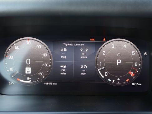 Used 2023 Land Rover Defender 130 X image 18