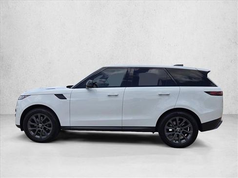 Used 2025 Land Rover Range Rover Sport SE AWD/4WD image 9