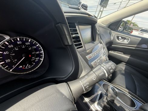 Used 2019 INFINITI QX60 Luxe w/ Essential Package AWD/4WD image 24