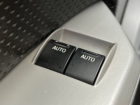 Used 2008 Ford Mustang GT Premium RWD image 34
