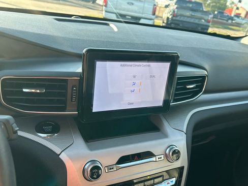 Used 2023 Ford Explorer XLT w/ Equipment Group 202A image 39