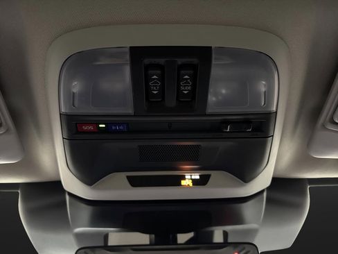 Used 2024 Subaru Crosstrek 2.5i Limited image 26