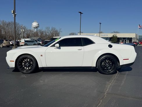 Used 2021 Dodge Challenger R/T Scat Pack image 29