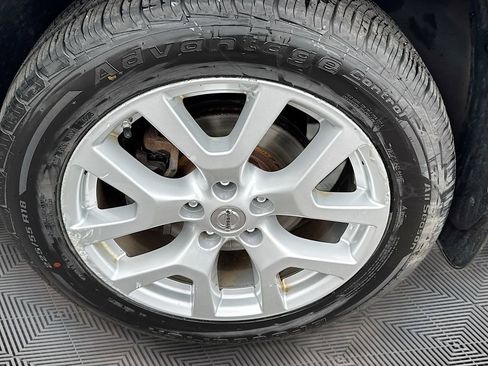 Used 2013 Nissan Rogue SL image 30