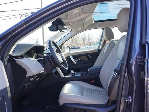 Used 2024 Land Rover Discovery Sport S image 34