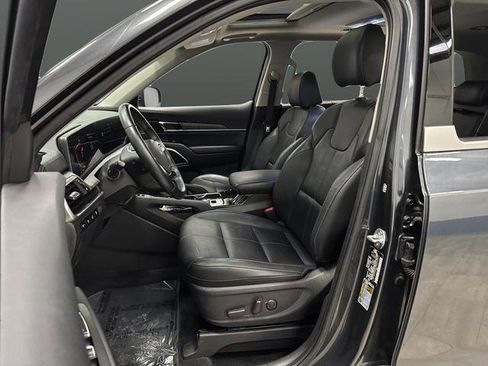 Used 2024 Kia Telluride EX image 4
