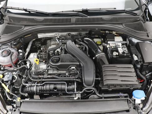 Used 2025 Volkswagen Jetta SEL image 31