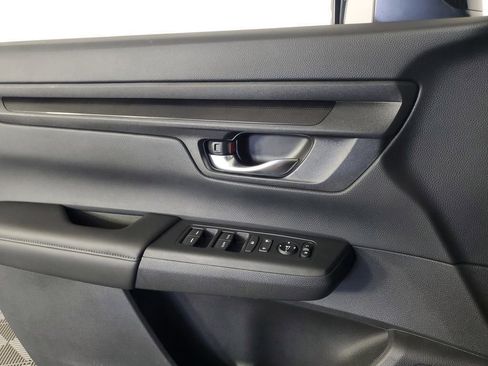 Used 2025 Honda CR-V EX image 23