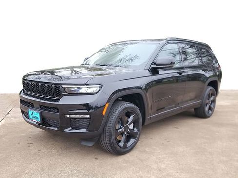 New 2025 Jeep Grand Cherokee L Limited w/ Black Appearance Package image 2