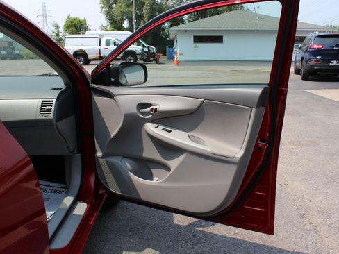 Used 2009 Toyota Corolla LE image 31