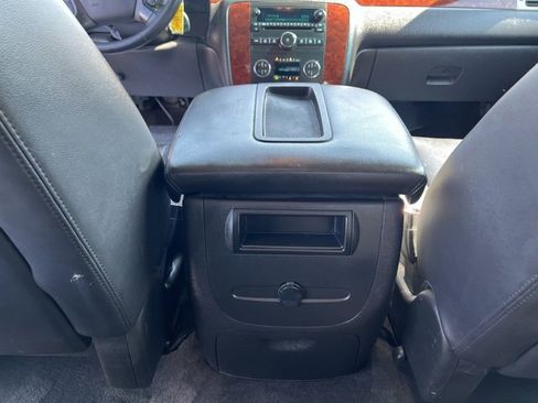 Used 2011 Chevrolet Silverado 3500 LTZ w/ LTZ Plus Package image 35