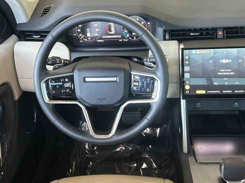 Certified 2025 Land Rover Discovery Sport S AWD/4WD image 4