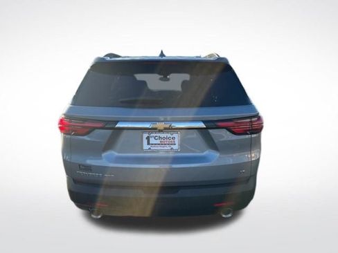 Used 2023 Chevrolet Traverse LT image 5