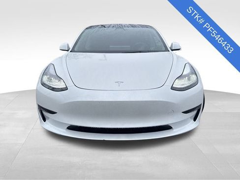 Used 2023 Tesla Model 3 Standard Range image 2