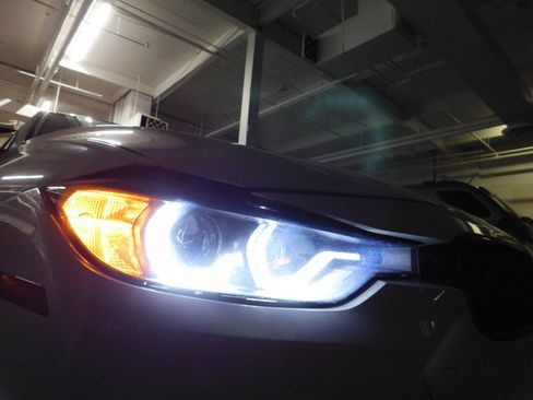 Used 2013 BMW 328i xDrive XI image 12