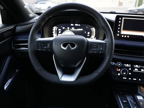 New 2026 INFINITI QX60 Sport image 9