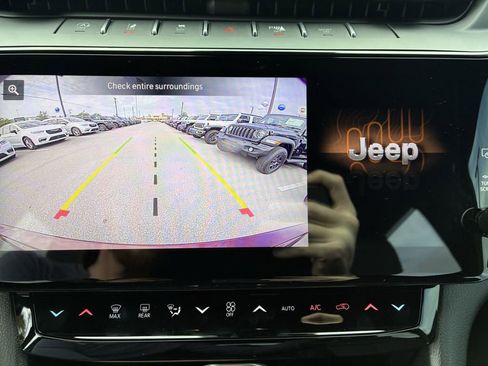 New 2026 Jeep Grand Cherokee Limited w/ Limited Altitude Package RWD image 26