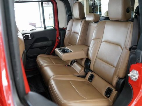 Used 2021 Jeep Gladiator Rubicon image 49