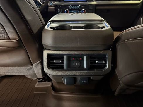 Used 2024 Ford F250 King Ranch w/ Chrome Package image 18
