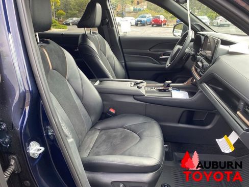 New 2026 Toyota Grand Highlander AWD Hybrid image 12