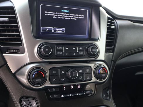 Used 2020 Chevrolet Tahoe Premier RWD image 19