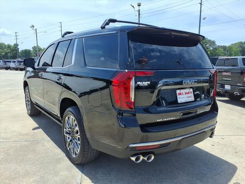 Used 2024 GMC Yukon Denali Ultimate AWD/4WD image 5