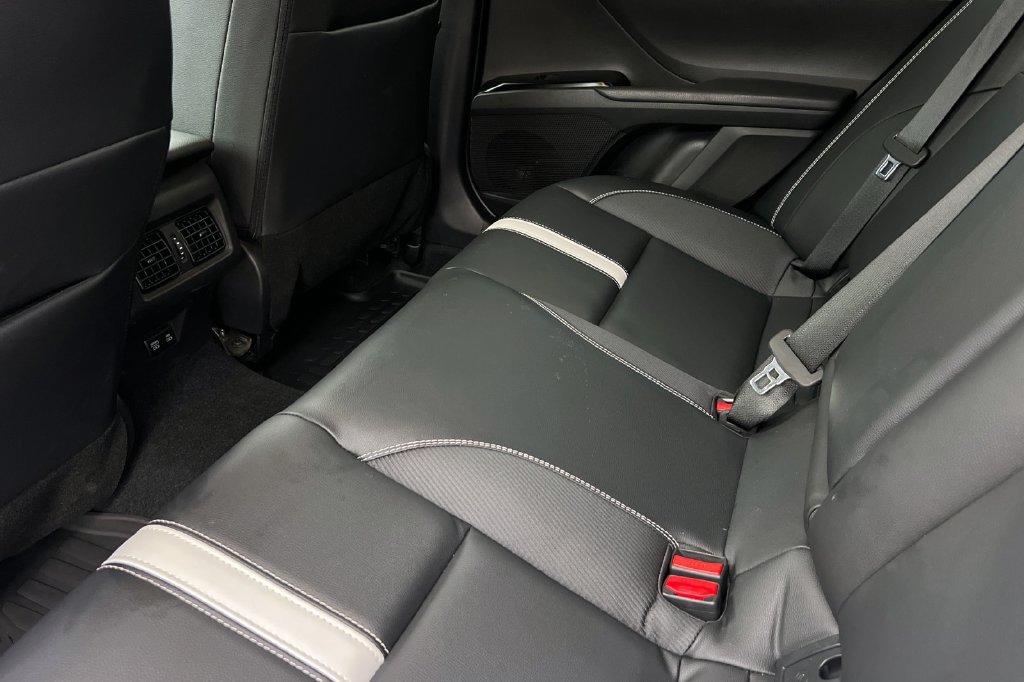 Certified 2025 Toyota Camry SE w/ Convenience Package FWD image 15