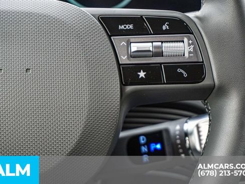 Used 2025 Hyundai Ioniq 5 SEL image 29