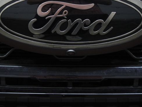 Used 2026 Ford F350 Lariat w/ Tremor Off-Road Package AWD/4WD image 58