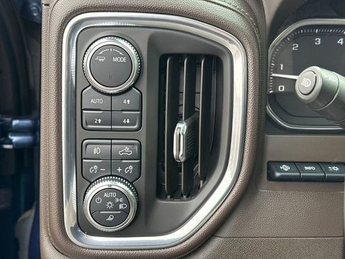 Certified 2023 GMC Sierra 3500 Denali w/ Denali Ultimate Package image 21