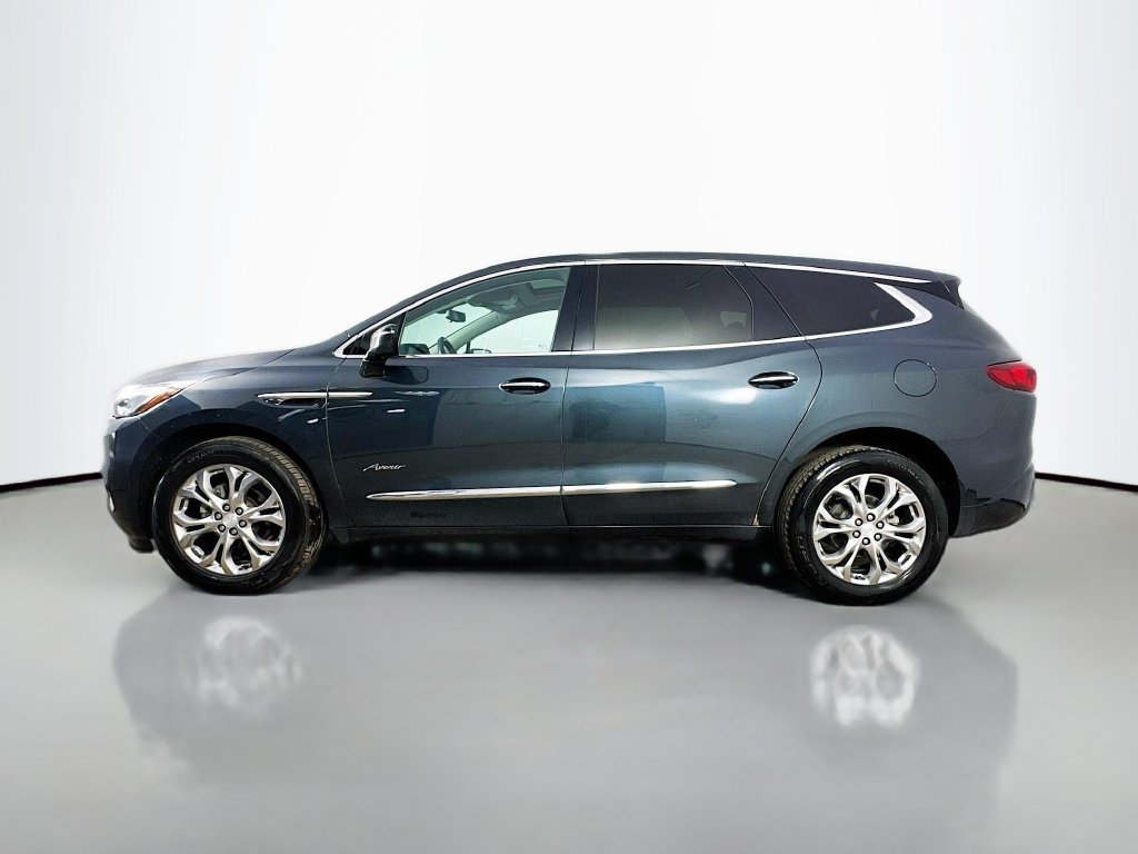 Used 2021 Buick Enclave Avenir w/ Avenir Technology Package AWD/4WD image 4