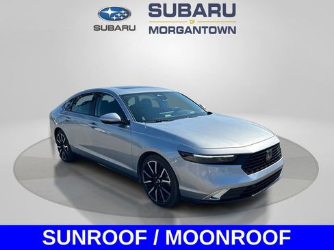 Used 2025 Honda Accord Touring image 3