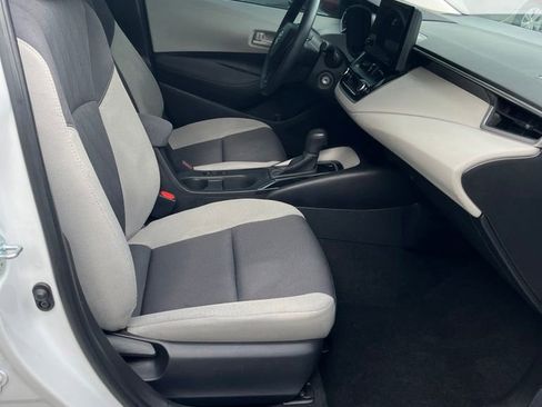 Used 2024 Toyota Corolla LE FWD image 15