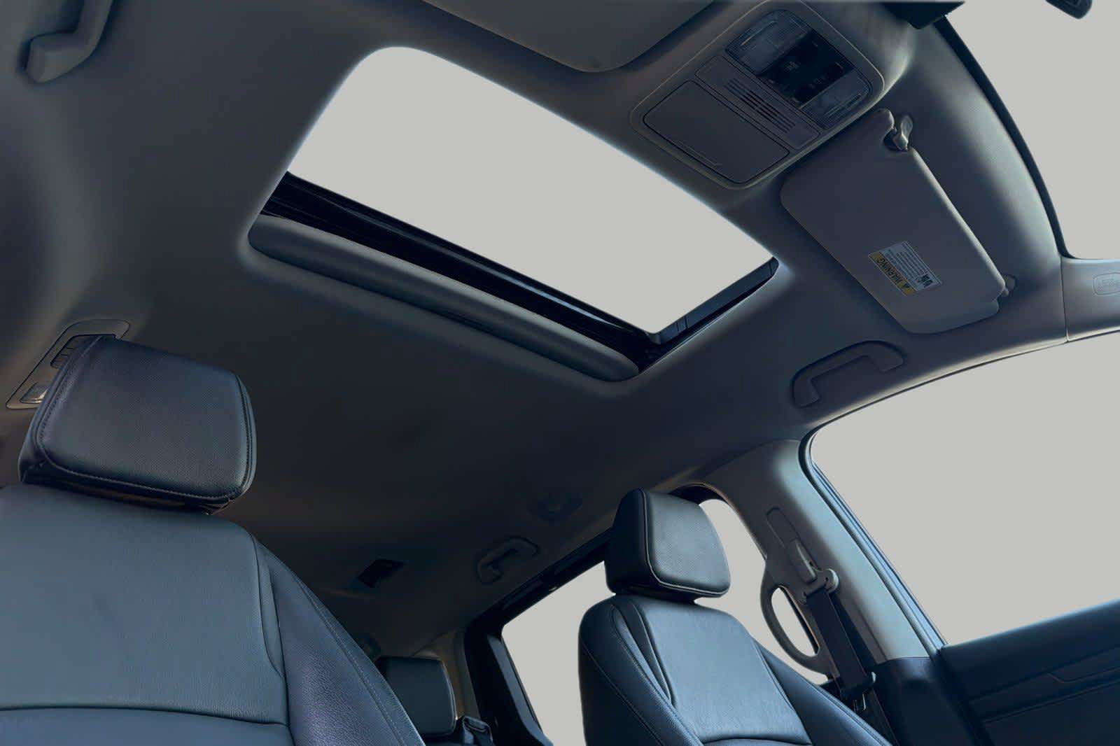 Used 2025 Honda Odyssey EX-L image 20