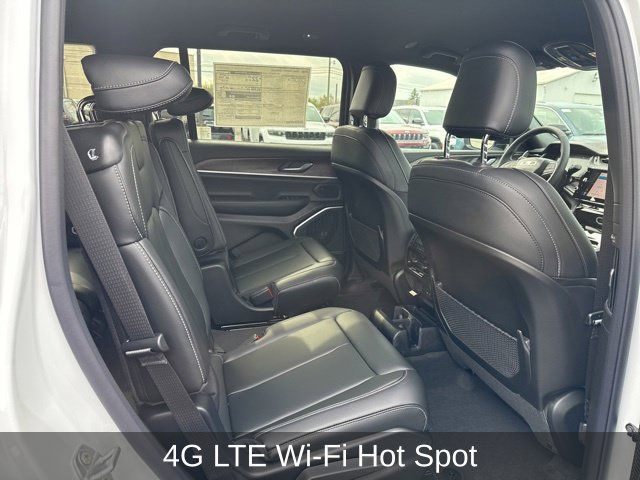 Used 2026 Jeep Grand Cherokee L Limited AWD/4WD image 34