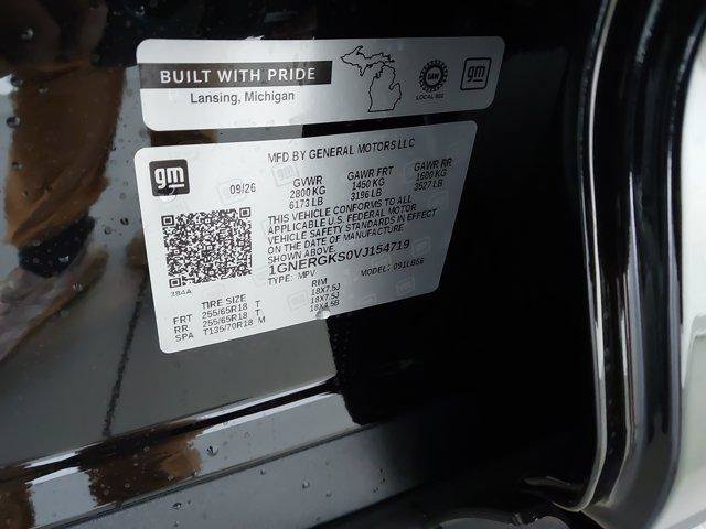New 2027 Chevrolet Traverse LT w/ Driver Confidence Package FWD image 31