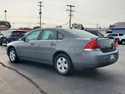 Used 2007 Chevrolet Impala LT w/ Luxury Edition Package FWD image 3