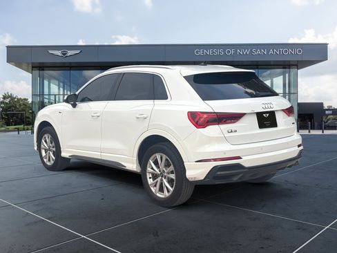 Used 2022 Audi Q3 2.0T Premium Plus image 3