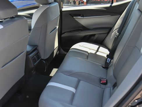 Used 2026 Toyota Camry SE w/ Convenience Package FWD image 38