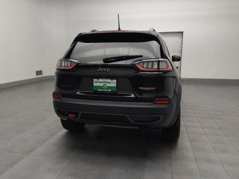 Used 2019 Jeep Cherokee Trailhawk image 7