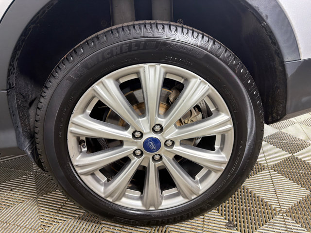 Used 2018 Ford Escape Titanium AWD/4WD image 21