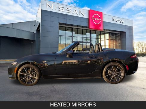 Used 2024 MAZDA MX-5 Miata Grand Touring w/ Weather Package image 5