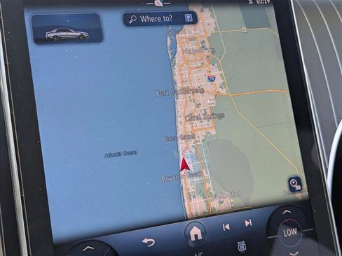 New 2025 Mercedes-Benz C 300 Sedan image 13