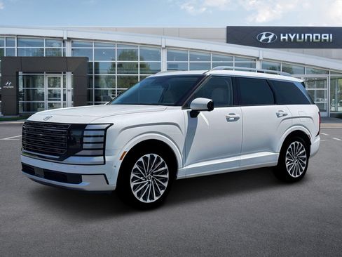 New 2026 Hyundai Palisade Calligraphy FWD image 2
